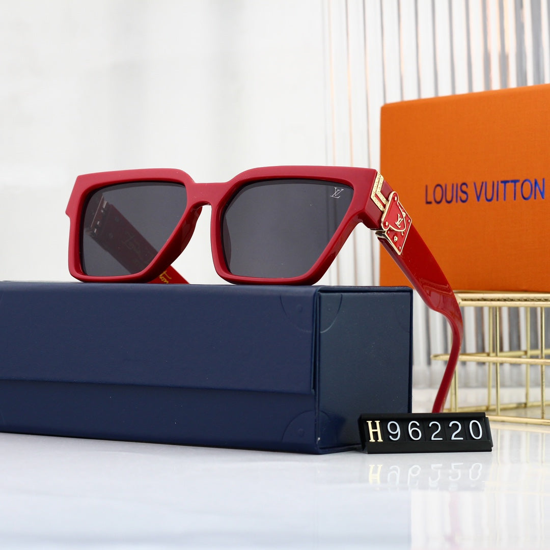 2026 Classic Fashion Square Sunglasses