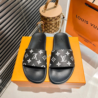 Couples Monogram& Checkerboard Slippers