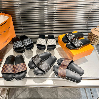 Couples Monogram& Checkerboard Slippers