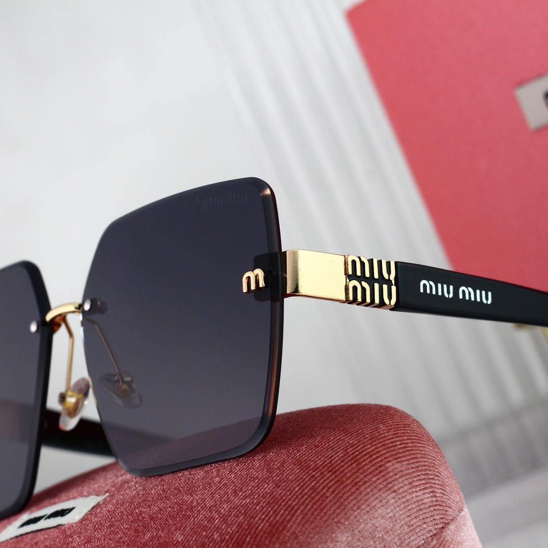 2026 Fashionable Frameless Women's Square Sunglasses