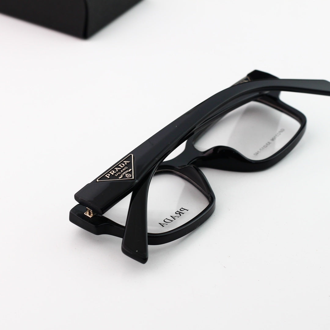 2026 Classic Triangle Logo Square Glasses