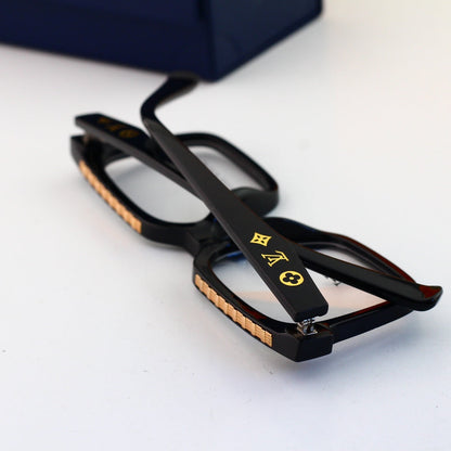 2026 New Metal-Rimmed Square Glasses