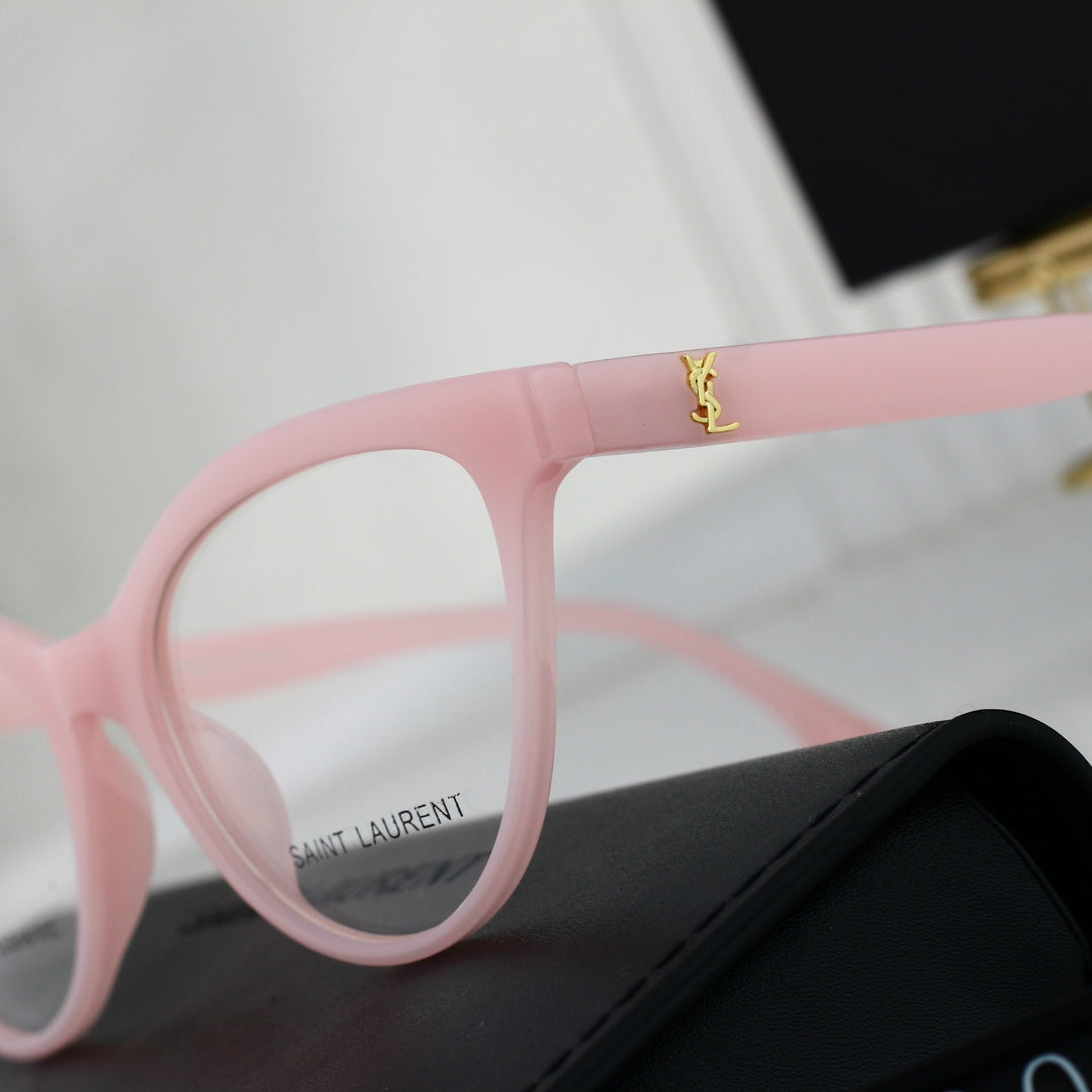 2026 New Fashion Classic Logo Glasses