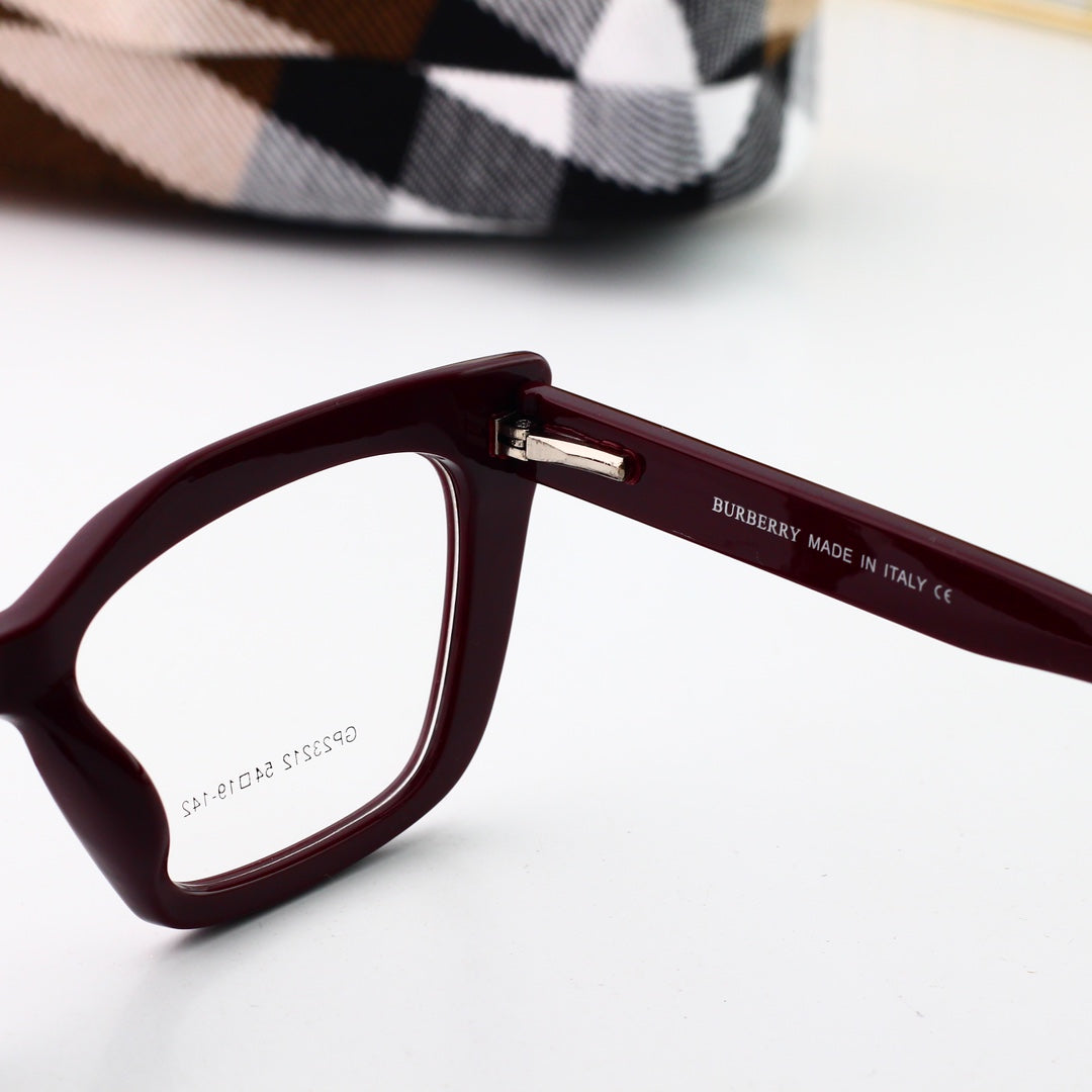 2026 Classic Vintage Checkered Glasses