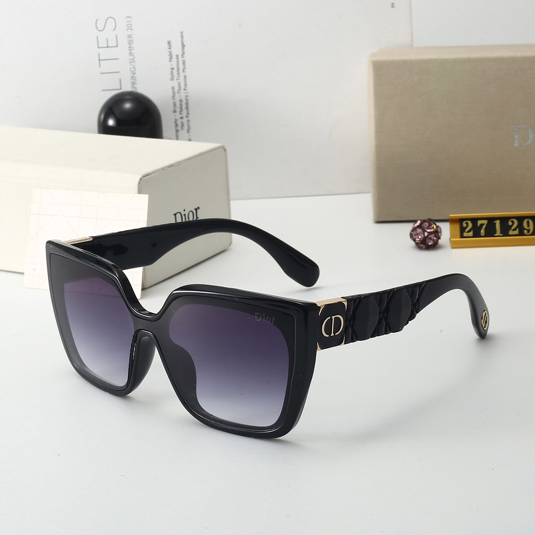 2026 Vintage Embossed Square Women's Sunglasses