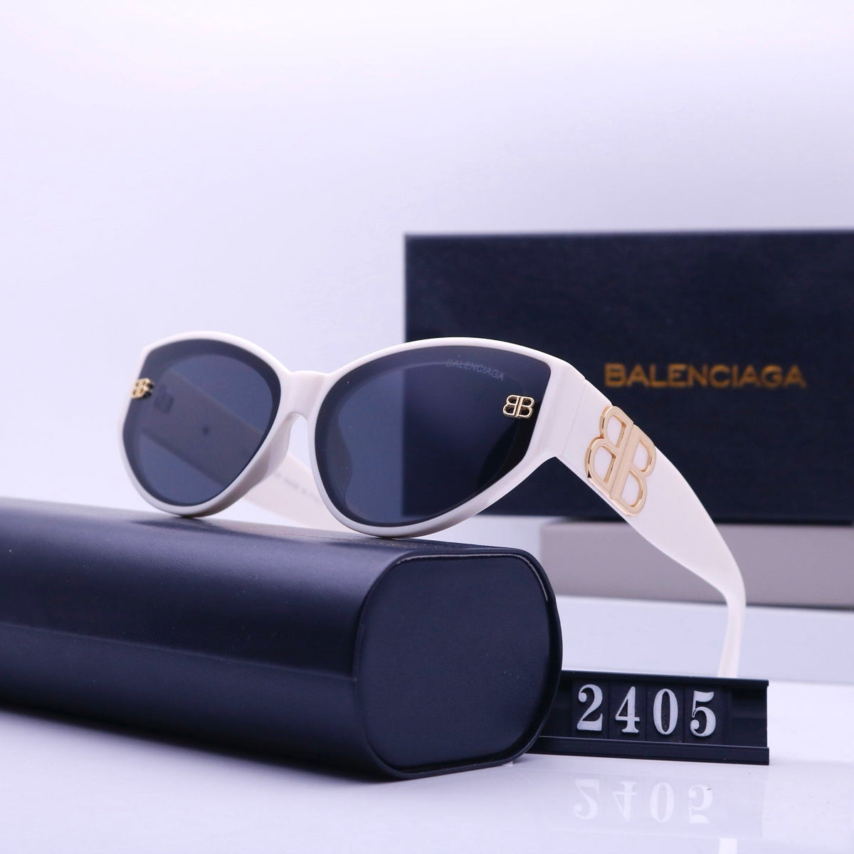 2026 Cat Eye Classic Metal B Sunglasses